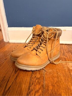 Sonoma Women's Tan Lace-Up Knit-Cuff Combat Boots